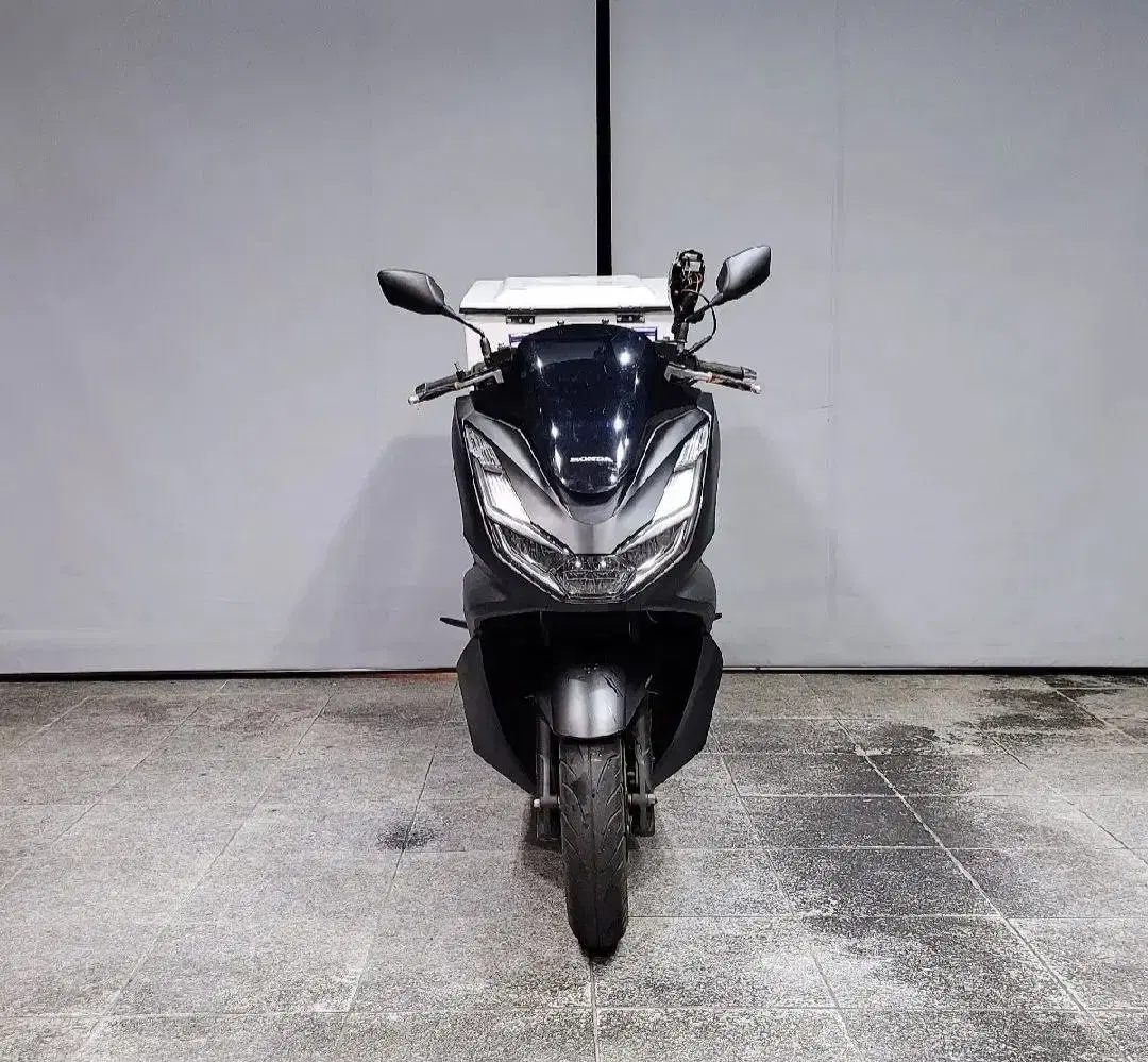 PCX125 ABS 2021년식 배달세팅 1만대 깔끔한 차량 판매합니다